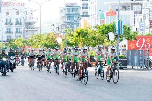 Xe đạp An Giang xuất quân đầu năm Quý Mão 2023
