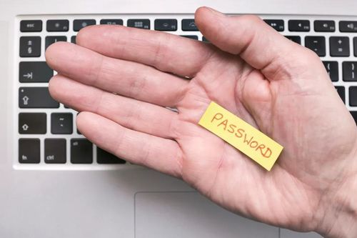 Cách tìm tất cả mật khẩu WiFi đã lưu trên Macbook và Windows