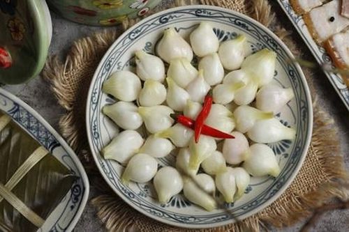 Lợi ích của thực phẩm lên men và món dưa hành ngày Tết