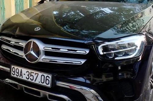 Tạm giữ tài xế xe Mercedes tông chết người ngày mùng 1 Tết rồi bỏ trốn