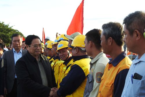 Thủ tướng Phạm Minh Chính dự lễ ra quân triển khai Dự án cải tạo, nâng cấp đoạn đường sắt Nha Trang-Sài Gòn