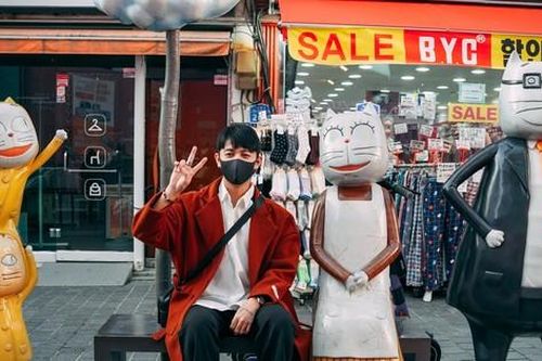Hotboy Win Đi vượt qua trầm cảm để trở thành travel blogger nổi tiếng