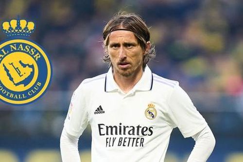 Nhận lương 'khủng', Modric vẫn thẳng thừng từ chối cơ hội làm đồng đội Ronaldo