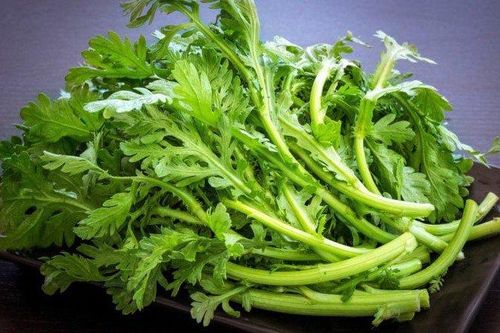 5 loại rau nhiều muối không tốt cho người cao huyết áp