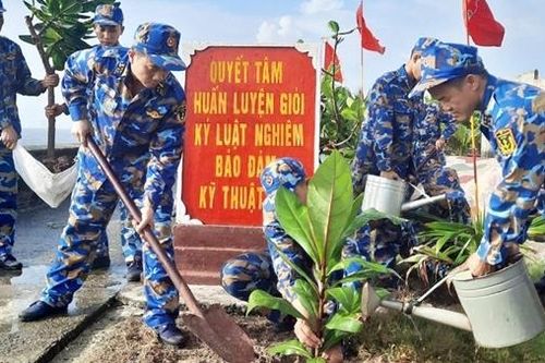 Tết trồng cây trên quần đảo Trường Sa