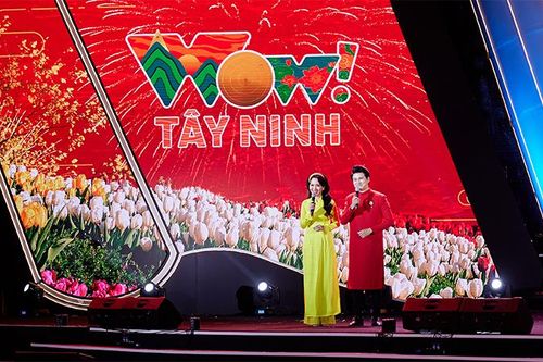 Tây Ninh bùng nổ du khách về trẩy hội Xuân Núi Bà Đen