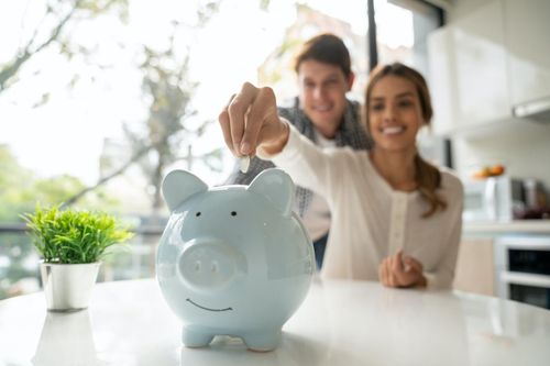 5 cách giúp vợ chồng trẻ dễ dàng tiết kiệm tiền