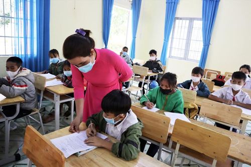 Không thể dựa mãi vào hệ thống văn bản dưới luật