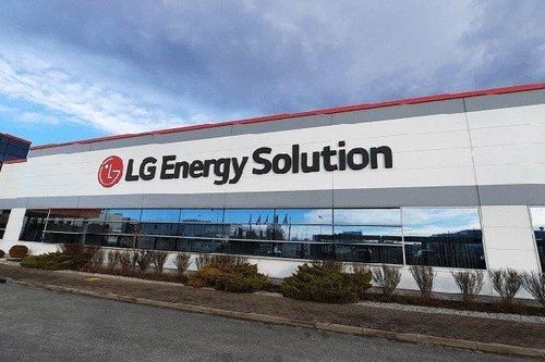 Doanh thu và lợi nhuận hoạt động của LG Energy Solution cao kỷ lục