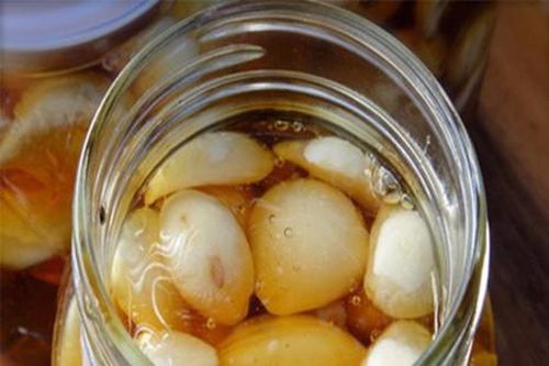 8 cách trị ho, viêm họng không cần dùng kháng sinh
