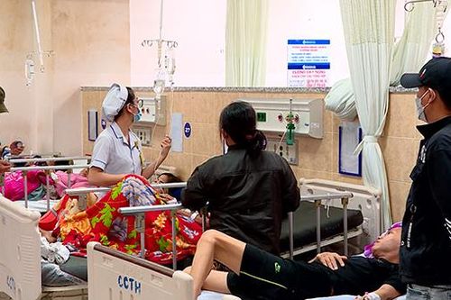 Tết Quý Mão: Nhập viện do pháo nổ, đánh nhau tăng