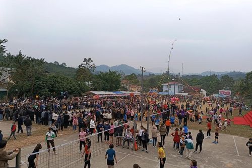 Tuyên Quang: Xã Yên Hoa (Na Hang) tưng bừng Lễ hội Lồng tông