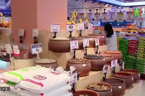 Nguồn cung dồi dào, giá cả ổn định dịp Tết