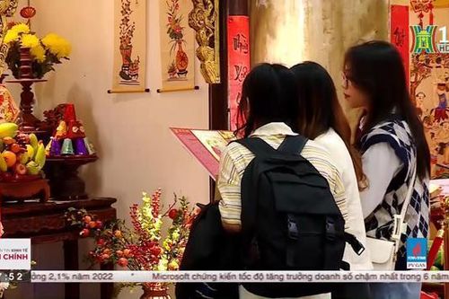 Doanh thu từ du lịch tăng mạnh