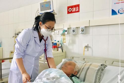 Phòng biến chứng nguy hiểm của tràn mủ màng phổi, cần làm ngay những việc này