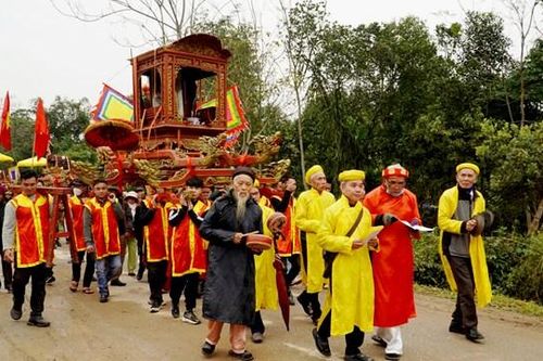 Rước sắc phong và bảo vật của vị vua yêu nước Hàm Nghi