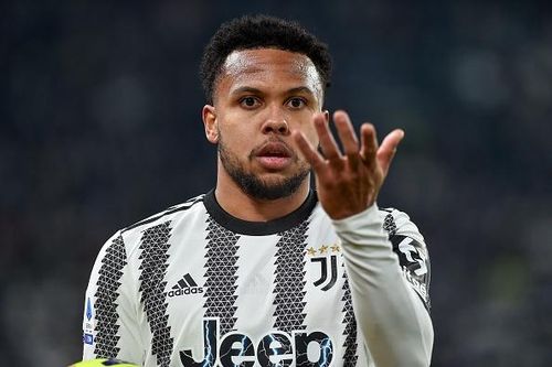 Cầu thủ đầu tiên rời Juventus sau án phạt trừ 15 điểm