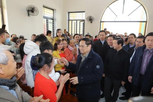 Thủ tướng Chính phủ kiểm tra thi công tuyến cao tốc Bắc - Nam đoạn qua Thanh Hóa