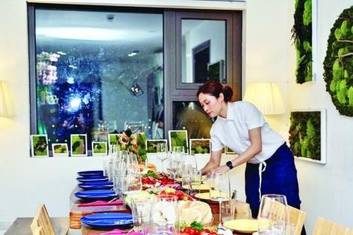 Từ cô gái ghét rượu trở thành sommelier danh tiếng