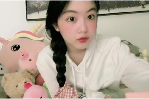 Ái nữ nhà Quyền Linh tung video, 15 giây đủ khoe điều đặc biệt