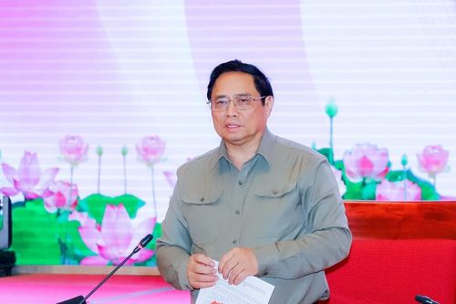 Thủ tướng chủ trì họp kiểm điểm tình hình thực hiện dự án đường bộ cao tốc Bắc - Nam