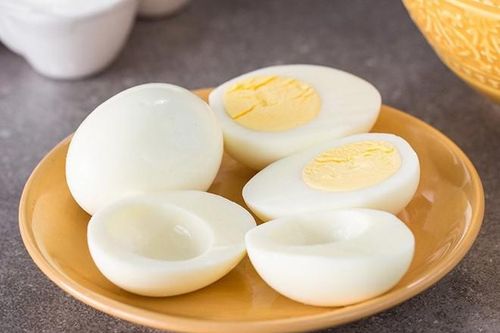 Những điều cần lưu ý khi ăn lòng trắng trứng
