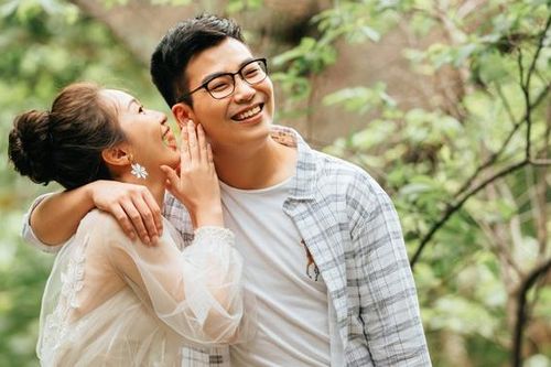 Trong hôn nhân, biết cách buông bỏ 3 điều sau để sống nhẹ nhàng hơn