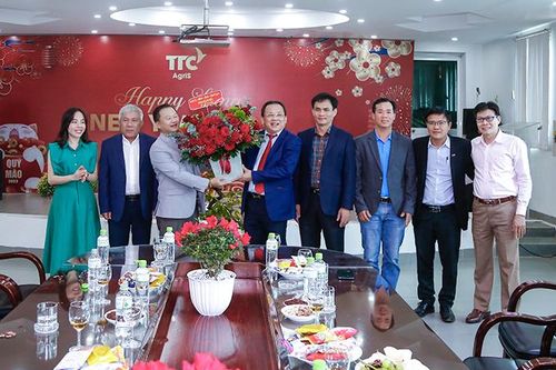 Ông Lê Hữu Hoàng dự lễ ra quân đầu xuân tại các đơn vị