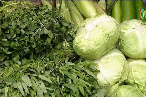 Nguồn cung tăng, giá cả hàng hóa ổn định sau Tết
