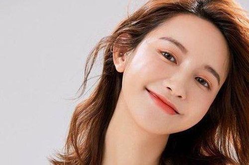 3 thói quen khiến phụ nữ già đi rõ rệt và 2 việc nên làm ngay để khắc phục