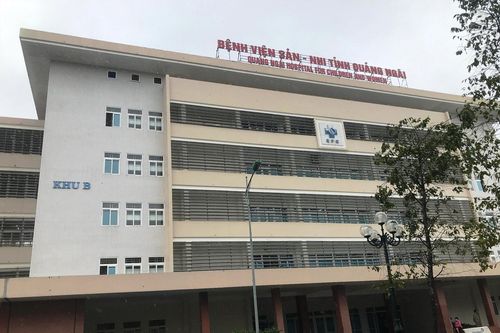 Yêu cầu xác minh vụ cháu bé nghi hóc hạt bí tử vong
