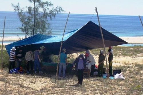 Quảng Ngãi: Phát hiện 2 thi thể trôi dạt vào bờ biển Khe 2