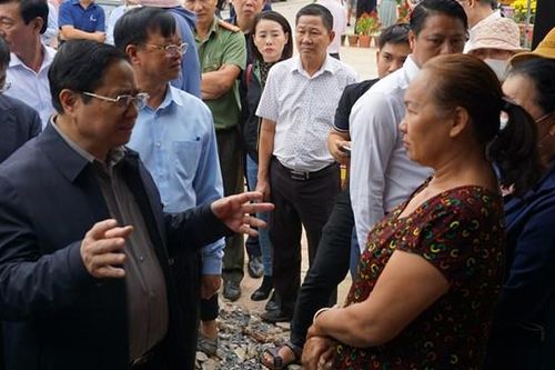 Thủ tướng Phạm Minh Chính thăm, chúc Tết nhân dân khu tái định cư sân bay Long Thành