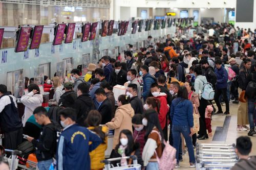 Mùng 8 Tết, khoảng 88 nghìn lượt hành khách qua sân bay Nội Bài