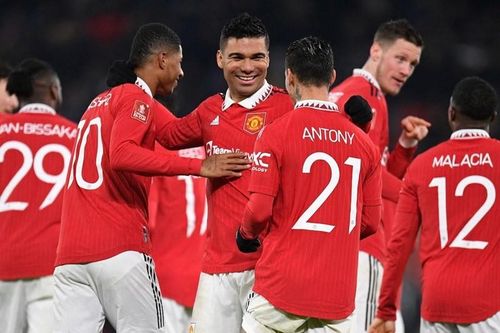 Casemiro lập cú đúp, Man.United thẳng tiến FA Cup