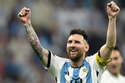 Áp đảo Mbappe và Benzema, Messi ẵm giải thưởng danh giá