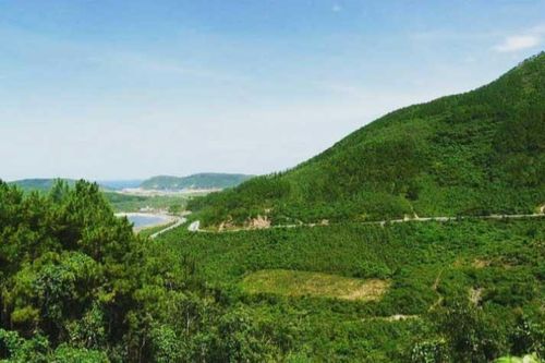 Ngắm đèo Ngang trữ tình ở đời thực, chinh phục 'cổng trời' cổ kính trên đỉnh đèo