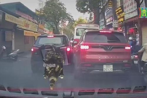 Thói chen lấn của lái xe thiếu ý thức