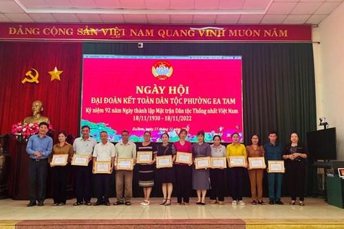 Đắk Lắk: 'Rèn luyện tư cách người cán bộ Mặt trận' theo tư tưởng Hồ Chí Minh