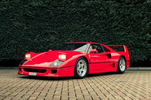 Ông chủ đội đua F1 rao bán siêu xe Ferrari F40
