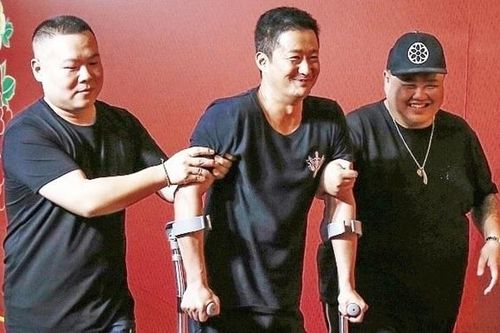 Ngô Kinh bị chấn thương hành hạ