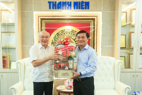 Lãnh đạo Ban Tuyên giáo Thành ủy TPHCM thăm, chúc mừng các cơ quan báo chí nhân dịp đầu Xuân Quý Mão