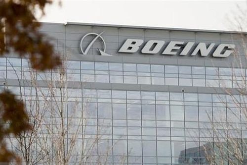 Boeing sẽ thuê thêm 10.000 nhân viên