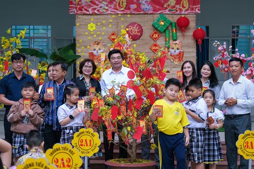 Lãnh đạo ngành Giáo dục Cần Thơ nắm tình hình trường học đầu năm mới