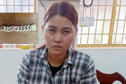 Qua chúc Tết nhà em họ, 'mẹ bỉm sữa' tiện tay làm điều này khiến cả gia đình xào xáo