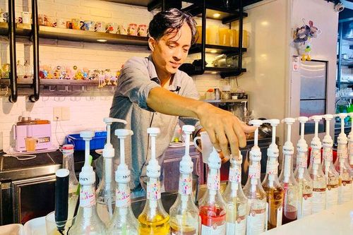 Khởi nghiệp từ ngành F&B: Dễ mà không dễ
