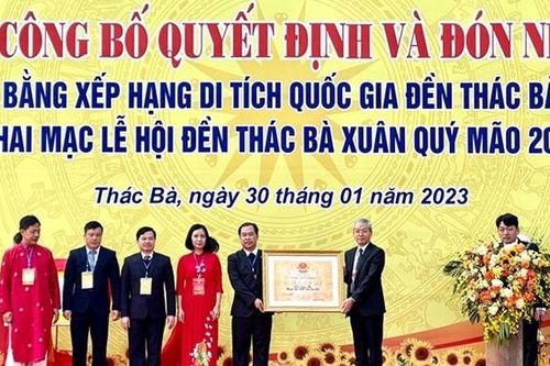 Yên Bái đón Bằng xếp hạng Di tích quốc gia Đền Thác Bà