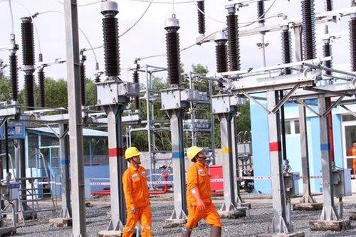 EVNSPC: Dòng điện 'chạy' an toàn, đầy đủ trong dịp Tết Nguyên đán