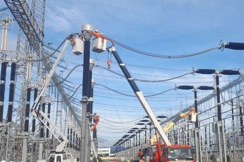Giữ vững mạch truyền tải điện phục vụ phát triển kinh tế-xã hội địa phương cũng như đất nước