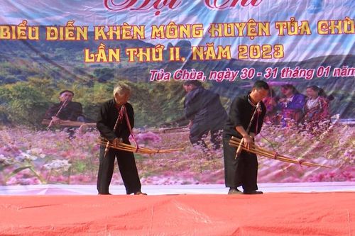 Hấp dẫn hội thi khèn Mông trên cao nguyên đá Tủa Chùa
